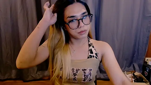 Miss_alcyone Show Webcam
