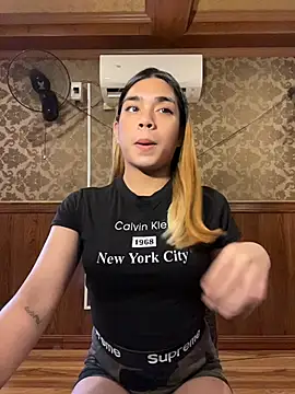 Miss_alcyone Шоу с уебкамера