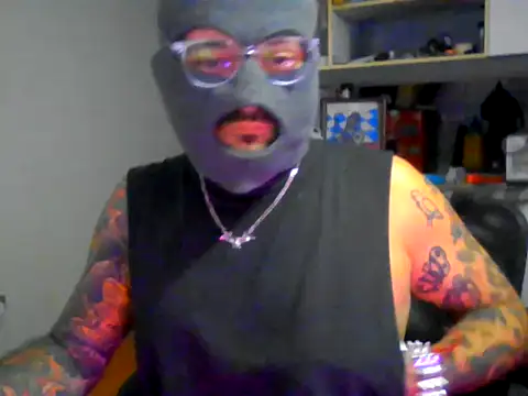 Webkamerová show Toyboybb1