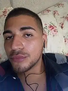 miguelsantiban2 – webcam-show
