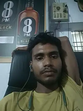 nude_boy12 Show in webcam