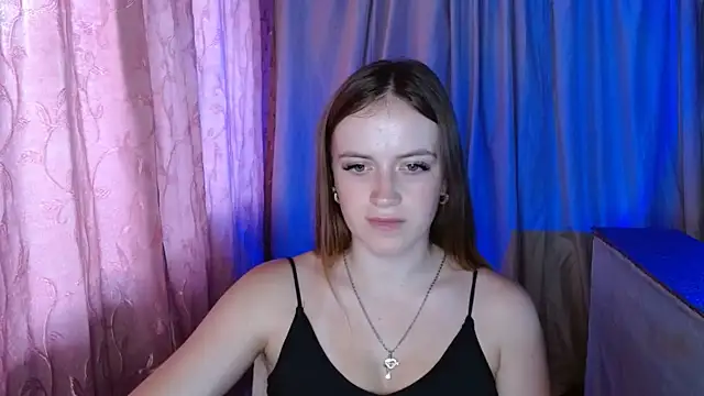 Chat XXX en directo de ElinaStar00