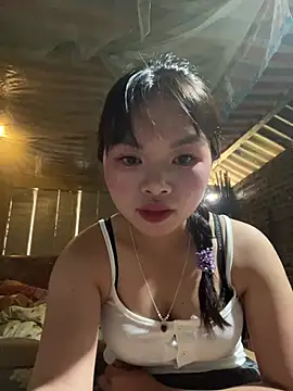 luvlivvyn Live XXX chat