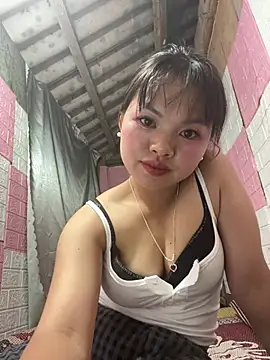 luvlivvyのライブXXXチャット