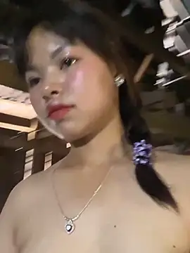 XXX chat uživo modela luvlivvy