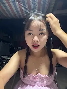 Lindan_cute Show Webcam