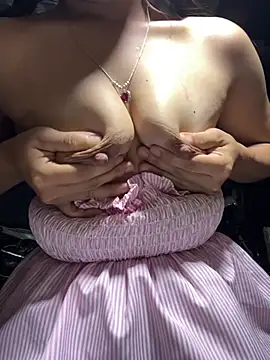 Lindan_cute 在線直播表演