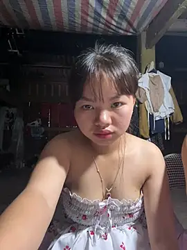 Lindan_cute XXX чат на живо