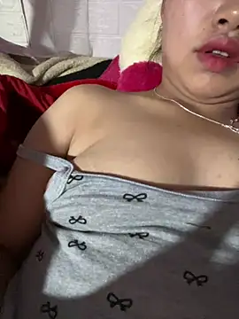 Chat XXX en directo de Lindan_cute