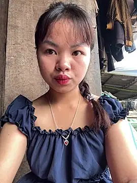 Lindan_cute's Webcam Show