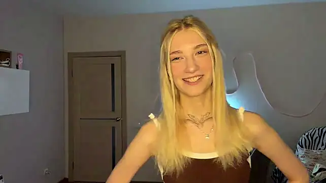 GlyndaMccannon Chat XXX live