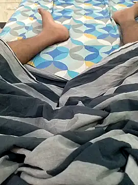 Pokazy przed kamerką – tamil_handsome