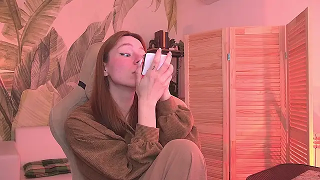 Pertunjukan Kamera Web DamnWitchh