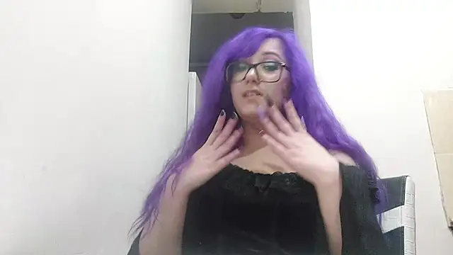 Chat +18 de FeliniKatechini ao vivo