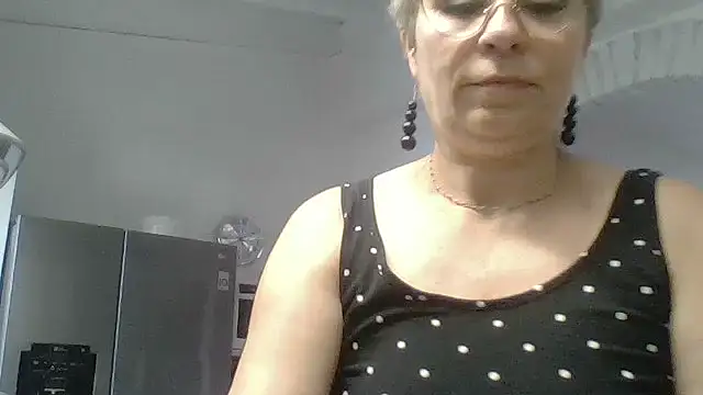 Zanetta Pertunjukan Webcam