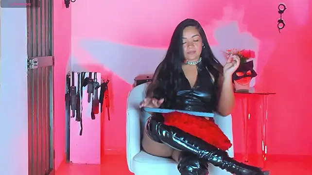 IsisReign's Webcam Show
