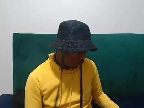 BlaccckBBC 网络视讯表演