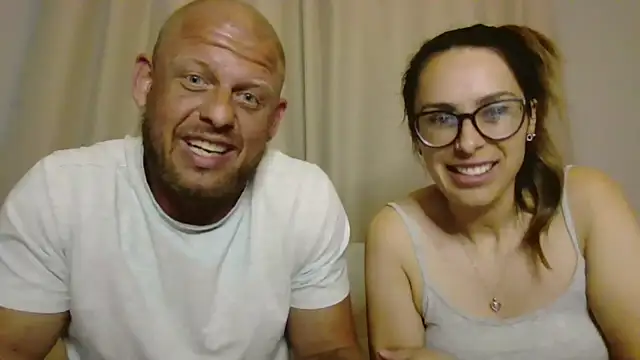 Confidentialcouple_90s Webcam-Show