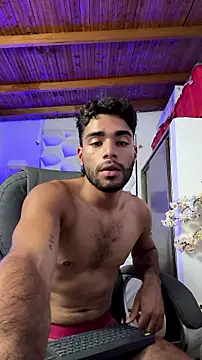 AlejandroGreco Show in webcam
