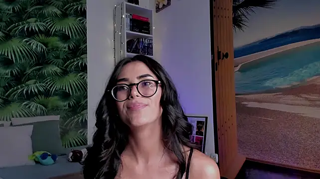 Kimi_ko_ Show in webcam