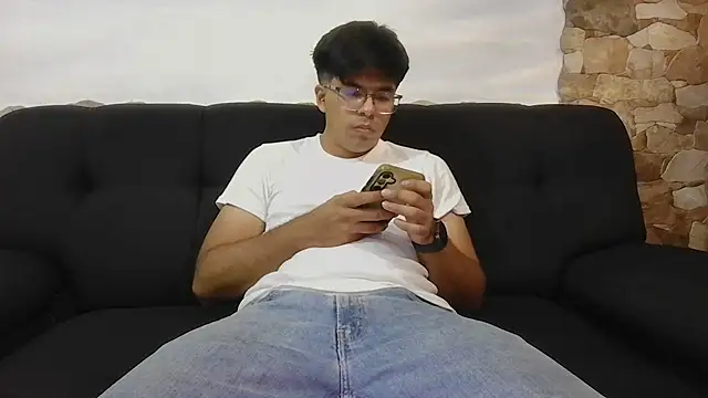 manuel9282 Show in webcam