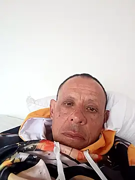 AlekNoir – webcam-show