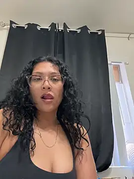 Jayybabyy97 Show in webcam