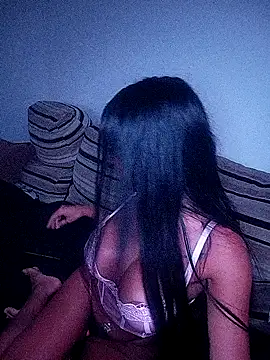 Latinalolitaa webkamerás műsora