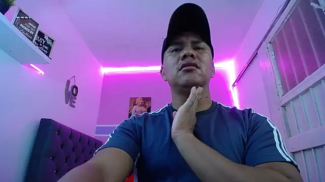 fuego_moro Webcamshow
