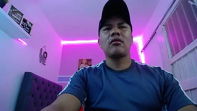 fuego_moro webcam show