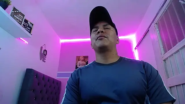 Webkamerová show fuego_moro
