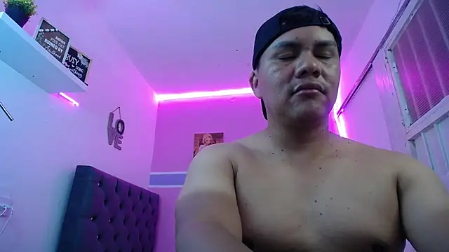 Webkamerová show fuego_moro
