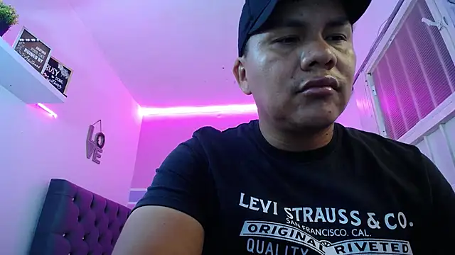 fuego_moro Webcamshow