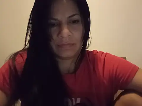 zaratx's Live XXX Chat