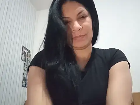 zaratx – Naživo XXX chat