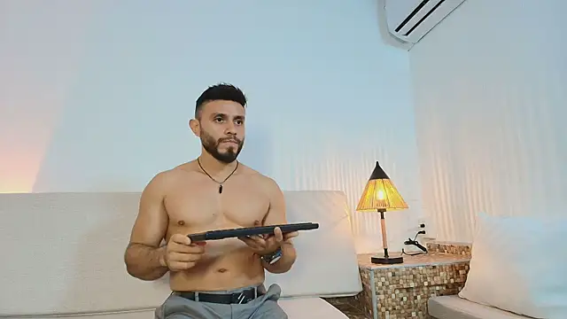 Mateo_Vega_ Webcamshow