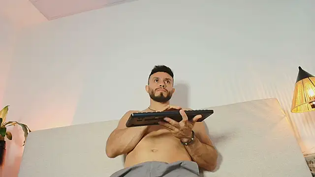 Mateo_Vega_n Webbikameraesitys