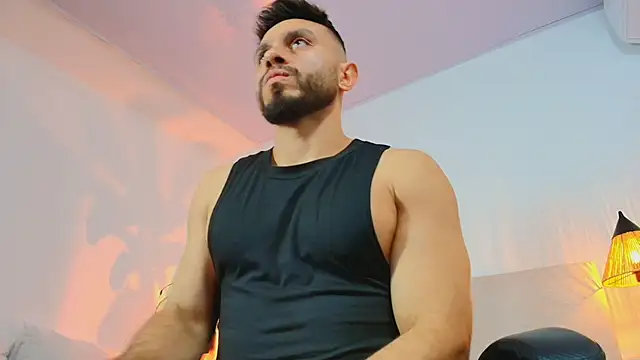 Pokazy przed kamerką – Mateo_Vega_