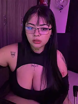 Chat +18 de lilith__immaculatte ao vivo