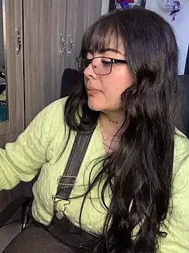 دردشة lilith__immaculatte الجنسية المباشرة