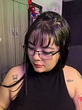 Chat +18 de lilith__immaculatte ao vivo