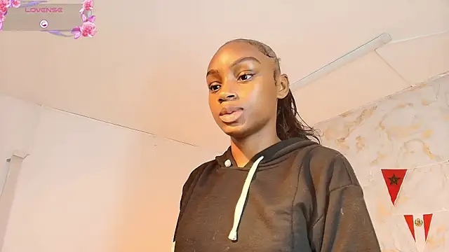 Chat +18 de ariannaruiz ao vivo