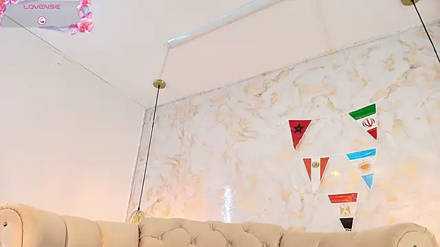 ariannaruiz's Webcam Show