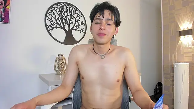 fox_white_ webcam show