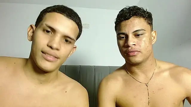 Jose_And_Daniel webcam show