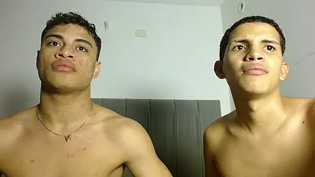 Jose_And_Daniel – webcam-show