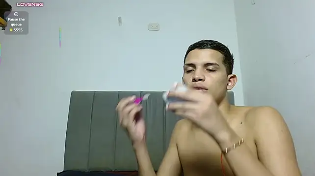 Jose_And_Daniel: διαδικτυακό σόου στην κάμερα