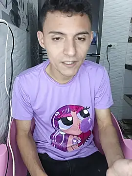Pertunjukan Kamera Web _king_emir