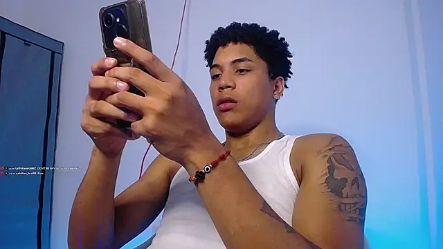Show de LatinEvanoBBC na webcam