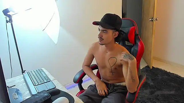 VibehotSe Webcam show
